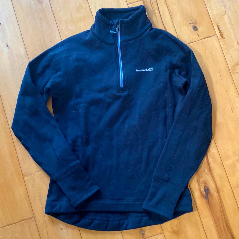 Avalanche base layer